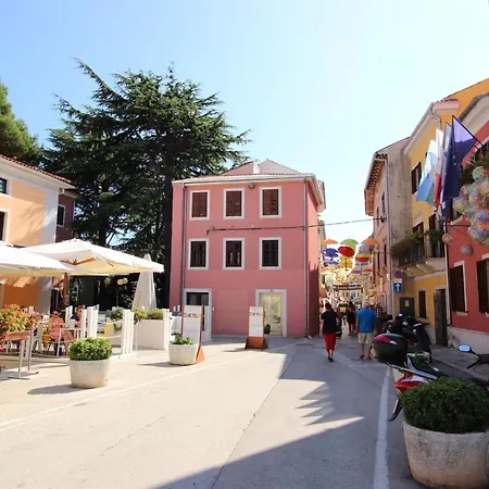 Irena A2 Apartment Novigrad (Istria)