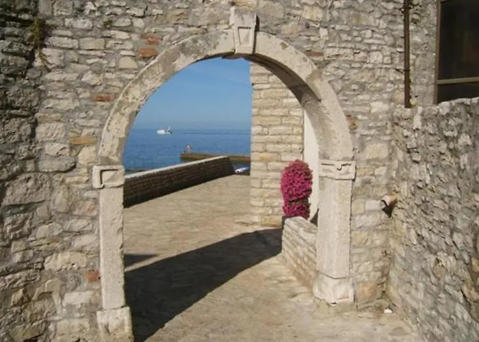 Irena A2 아파트 *