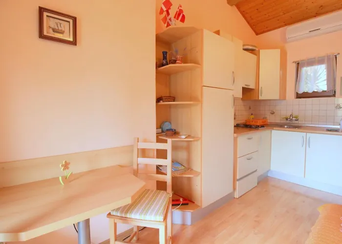 Irena A2 * Novigrad Istria